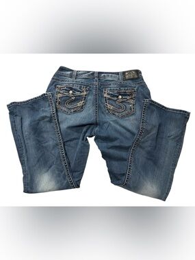 Silver Suki Mid Boot Jeans | Boot Cut Jeans | Faded Dark Blue